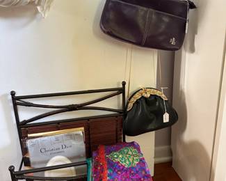 Magazine, purses