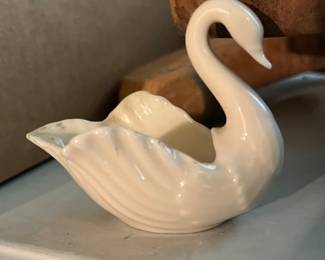 Lenox Swan