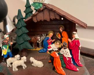 Vintage miniature Nativity