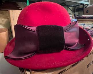 Vintage red felt ladies’ hat