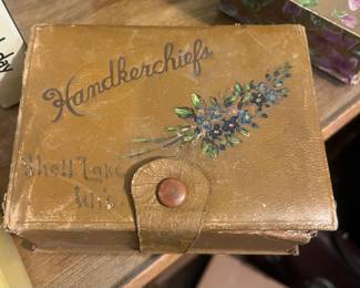 Antique Victorian Handkerchiefs Box