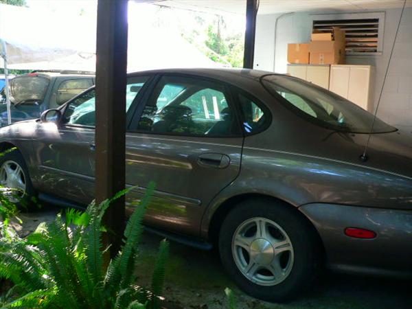 1996 Ford Tauras, 180k
Great college student car