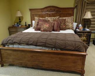King size bed & bedding, night tables, pair of lamps