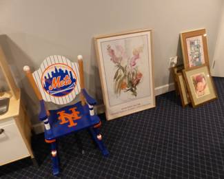 Kids Mets chair, framed pictures