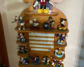 Disney Magical Moments with Rack, Perpetual Calendar and Figures 