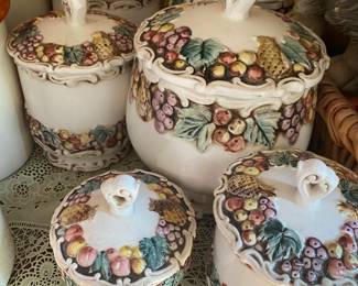 Lefton Della Robia Canister SET