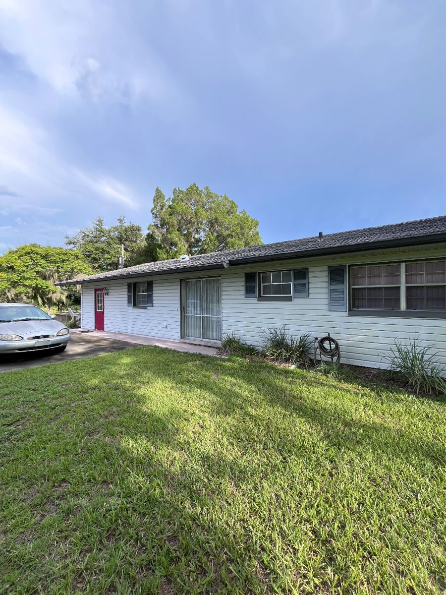 Owner will be demolishing this house 
Clean contents everything goes 