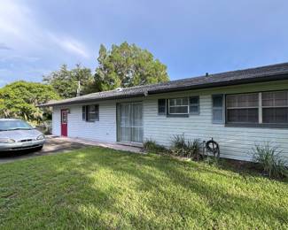 Owner will be demolishing this house
Clean contents everything goes