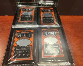 1993 PLAYOFF NFL FOOTBALL WAX BOX.