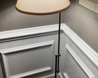 Metal adjustable floor lamp