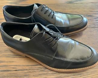 Men's dress shoes (size 10)