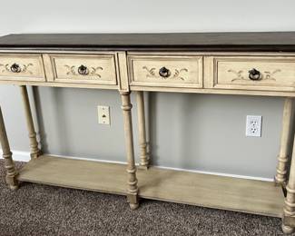 Stein World sofa/entry way table