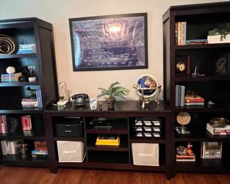 Office bookshelves with storage cabinet