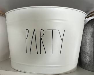 Rae Dunn party bucket