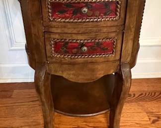 Small accent table
