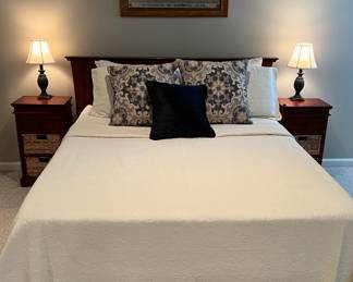 Queen bed with matching nightstands