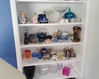 Vases and cut crystal 