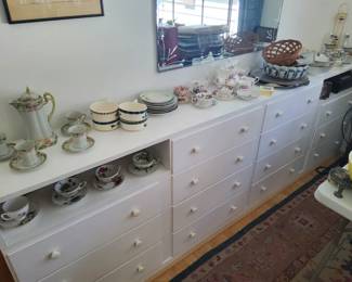 Coco server, tea cups, coffee sets