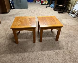 Oak end tables 