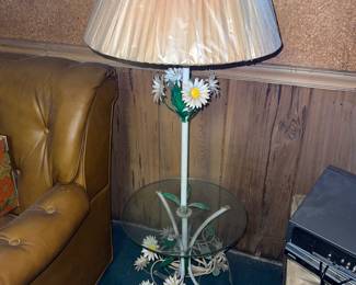 Iron Daisy Lamp