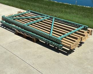 Pallet racking