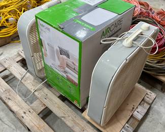 Box fans, air purifier