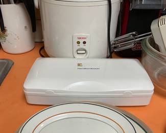 rice cooker, electric knife, platters