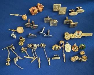 Men's tie tacks and cuff links
