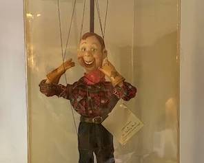 Howdy Doody marionette doll