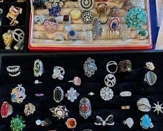 Costume rings