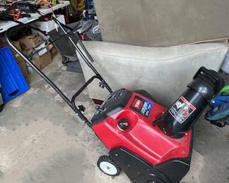 Toro CCR 2450, 5HP snow thrower