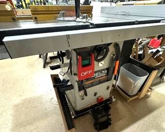 Delta Industrial Table Saw, 1 3/4 HP, RPM 3600, 120/240 volts, size 60"x32"