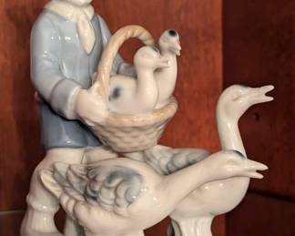 Gerold Porzellan Bavaria figurine