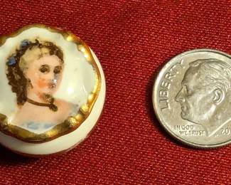 Limoges tiny trinket box