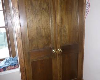 Maple Closet Doors 2 Panel
$225, now
$135 / /set