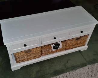 Cute storage table / bench. Brand new, never used!