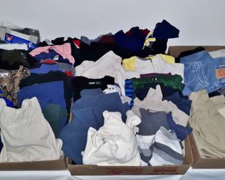 Women's and men's clothing, mostly M - XL