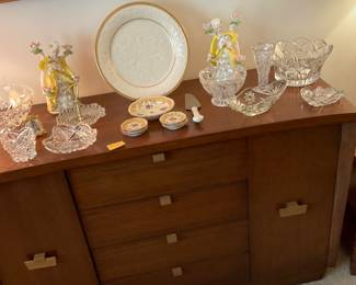 MISC. CRYSTAL AND PORCELAIN, KATHI URBACH CANDLE HOLDERS AND OSCAR SCHLEGELMILCH PORCELAIN DISHES