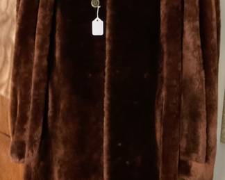 VINTAGE FAUX FUR COAT