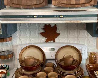 SANGO “ROMA CARAMEL” STONEWARE