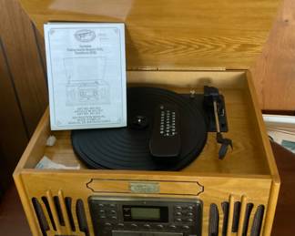 SPIRIT OF ST. LOUIS TURNTABLE