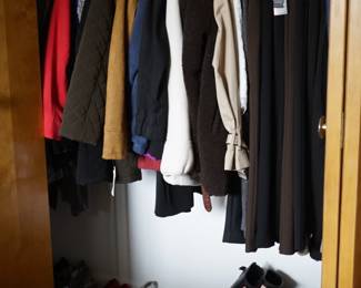 woman's clothing sizes 10-12 woman's shoes, size 6-7