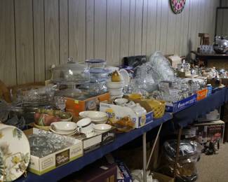 Southern living stoneware, William Sonoma, pyrex and much more