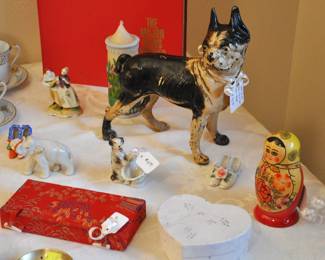 An antique door stop dog