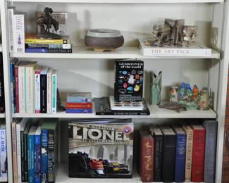 Learn about gemstones or Lionel trains, enjoy Art pottery, Hawaii pottery and antique Japanese pottery