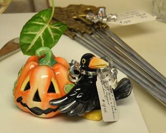 Fitz & Floyd - Halloween it's too for away