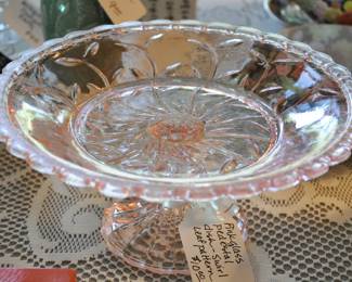 Pink glass pedestal Swirl Leaf pattern
