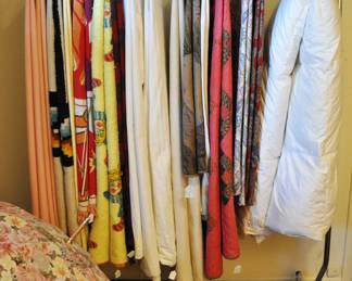 Rug, blankets, quilts, comforter