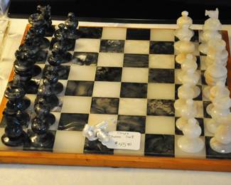 Onyx chess set