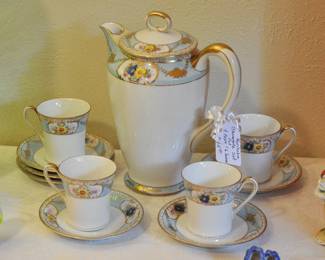 Noritake chocolate pot and cups